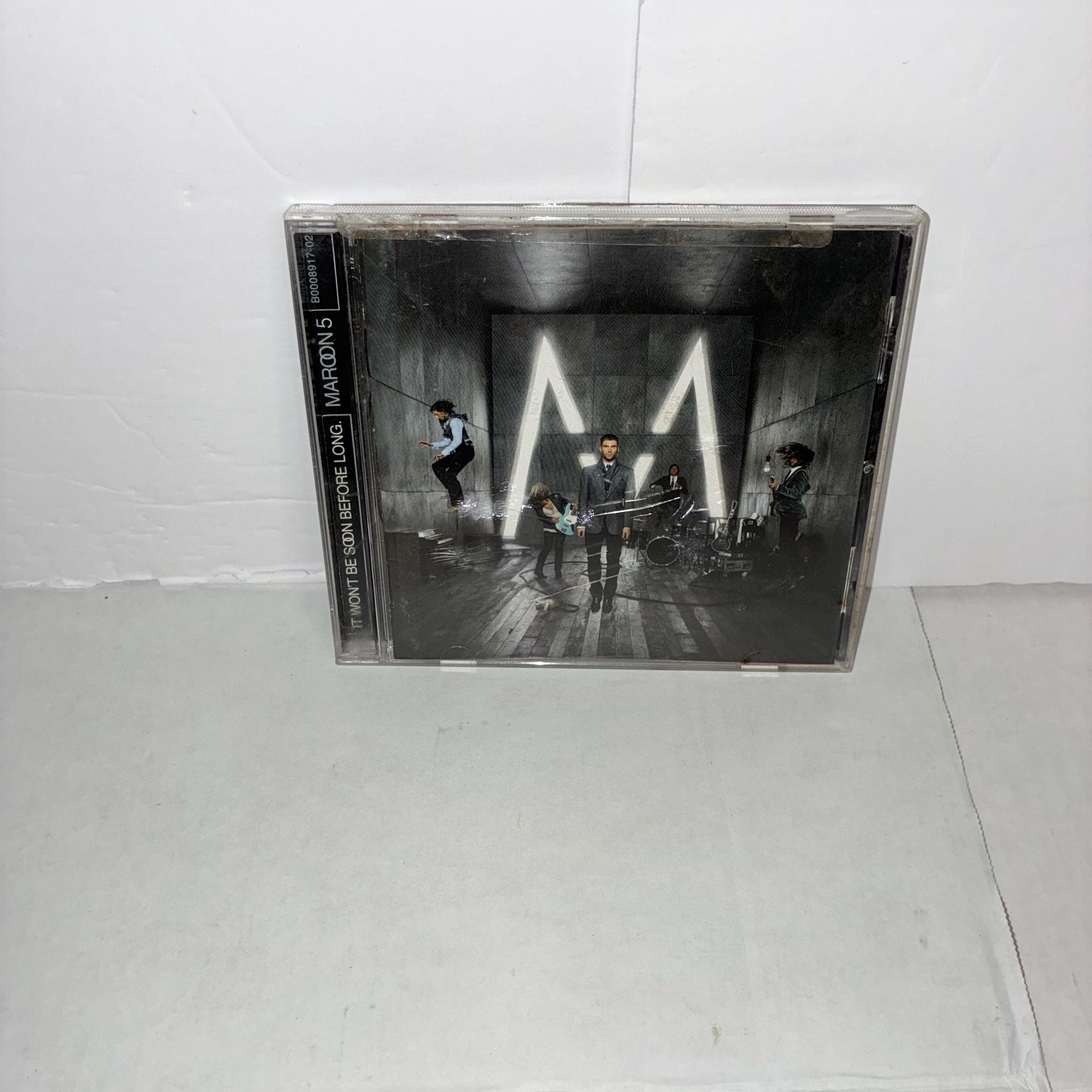 Maroon 5 Love Is Like - Store Exclusive CD 1
