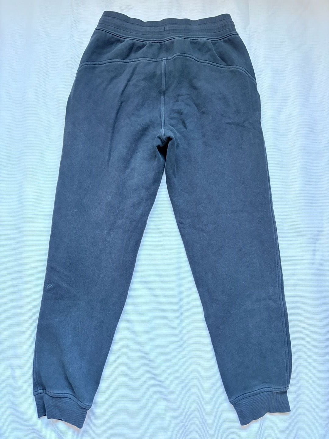 Lululemon Scuba Jogger Black Size 6 - Excellent condition 7