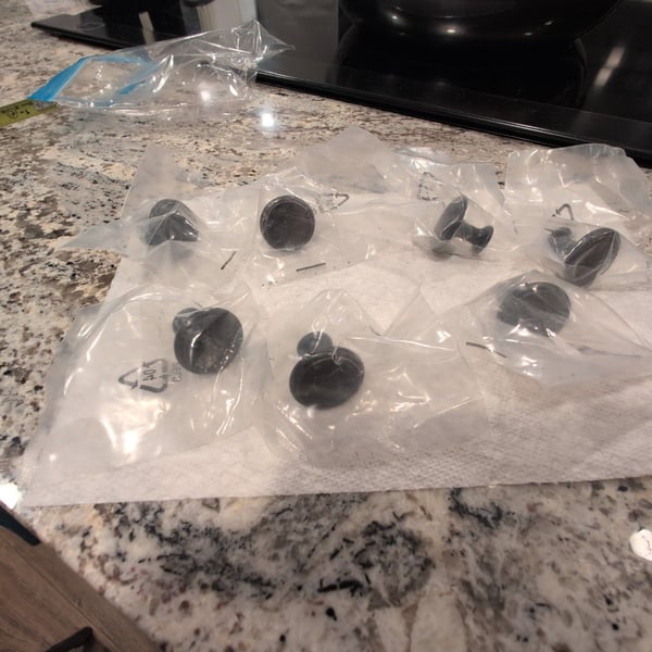 Cabinet Hardware Round Metal Knobs Oil Rubbed Bronze Set Of 7