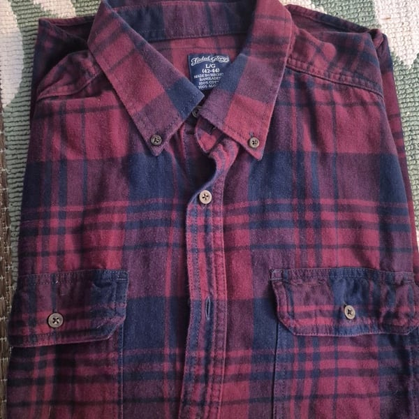 Faded Glory Plaid Flannel Shirt Size L 42-44 Red Navy Long Sleeve