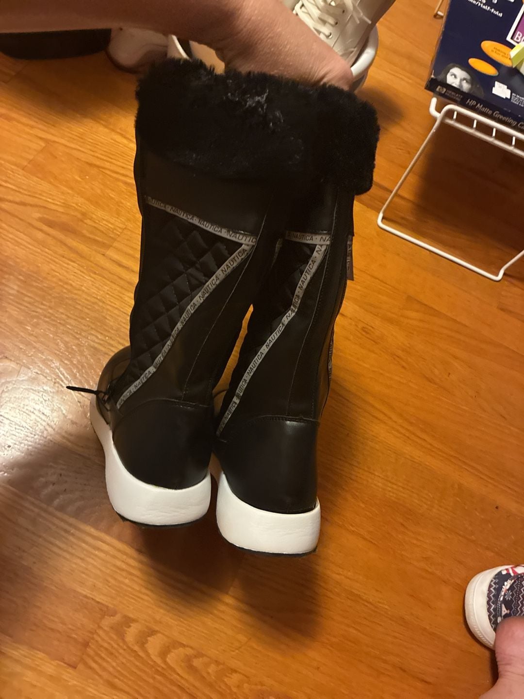 Nautica Everly Winter Boots Size 8 Black Quilted Faux Fur Snow Boot 10
