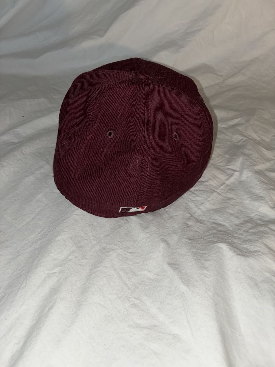 New Era Cincinnati Reds 59FIFTY Fitted Hat Size 7 1/4 Burgundy World Series 4