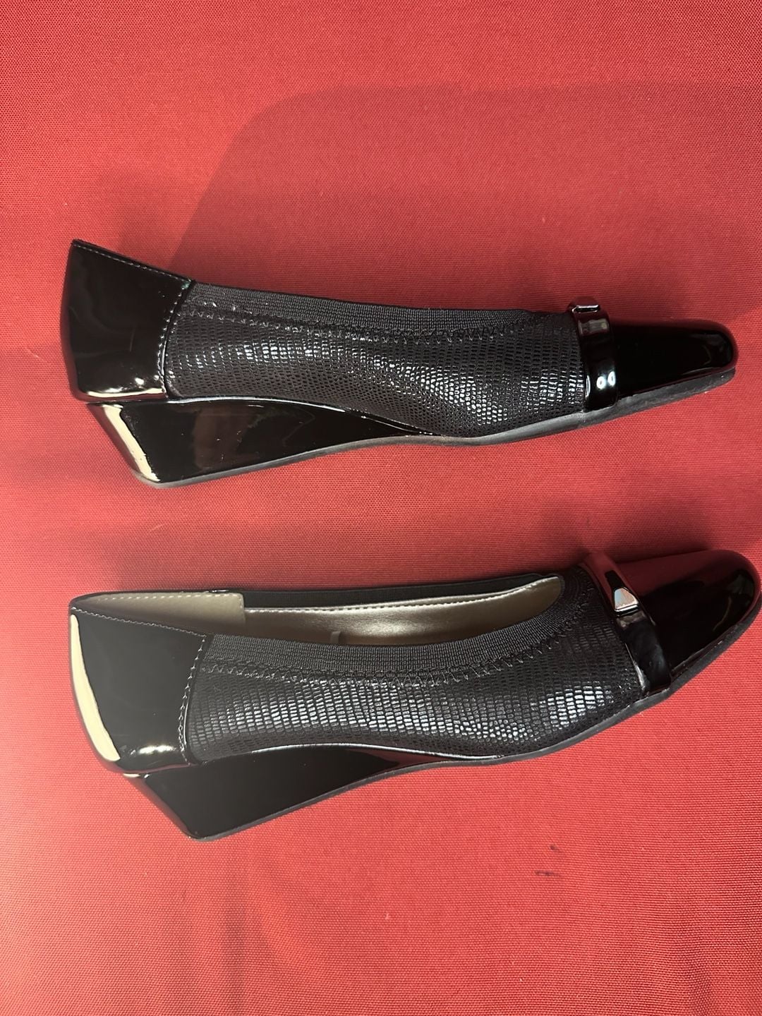 No.46 East 5th Memory Foam Wedge Heels Size 5 Black Patent Cap Toe 3