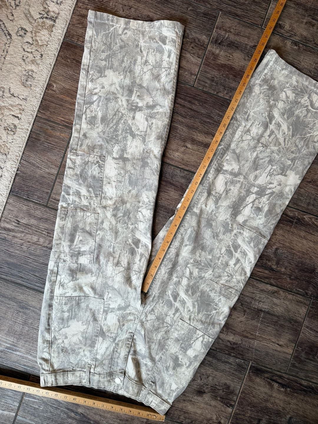 No Boundaries Cargo Pants Size M (8-10) Gray Realtree Camouflage Wide Leg 7