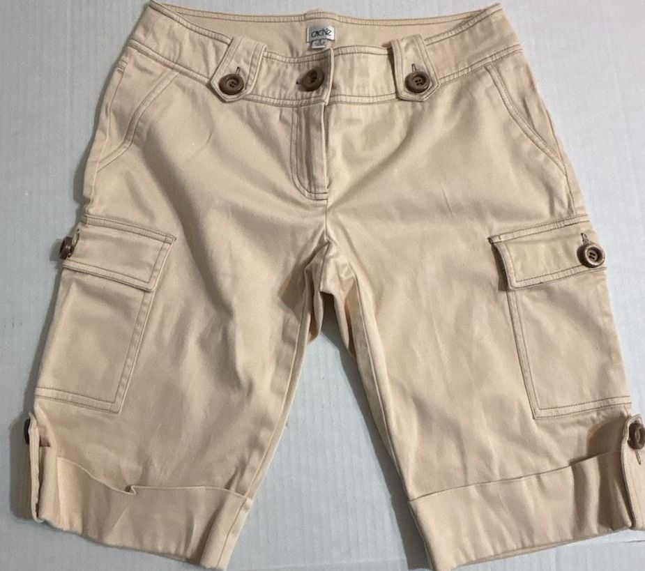 Button Strap Flat Front Chino Shorts Women's M Beige 2