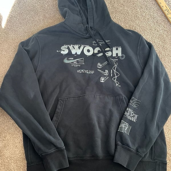 Nike The Swept Wing Swoosh Hoodie Size M Black