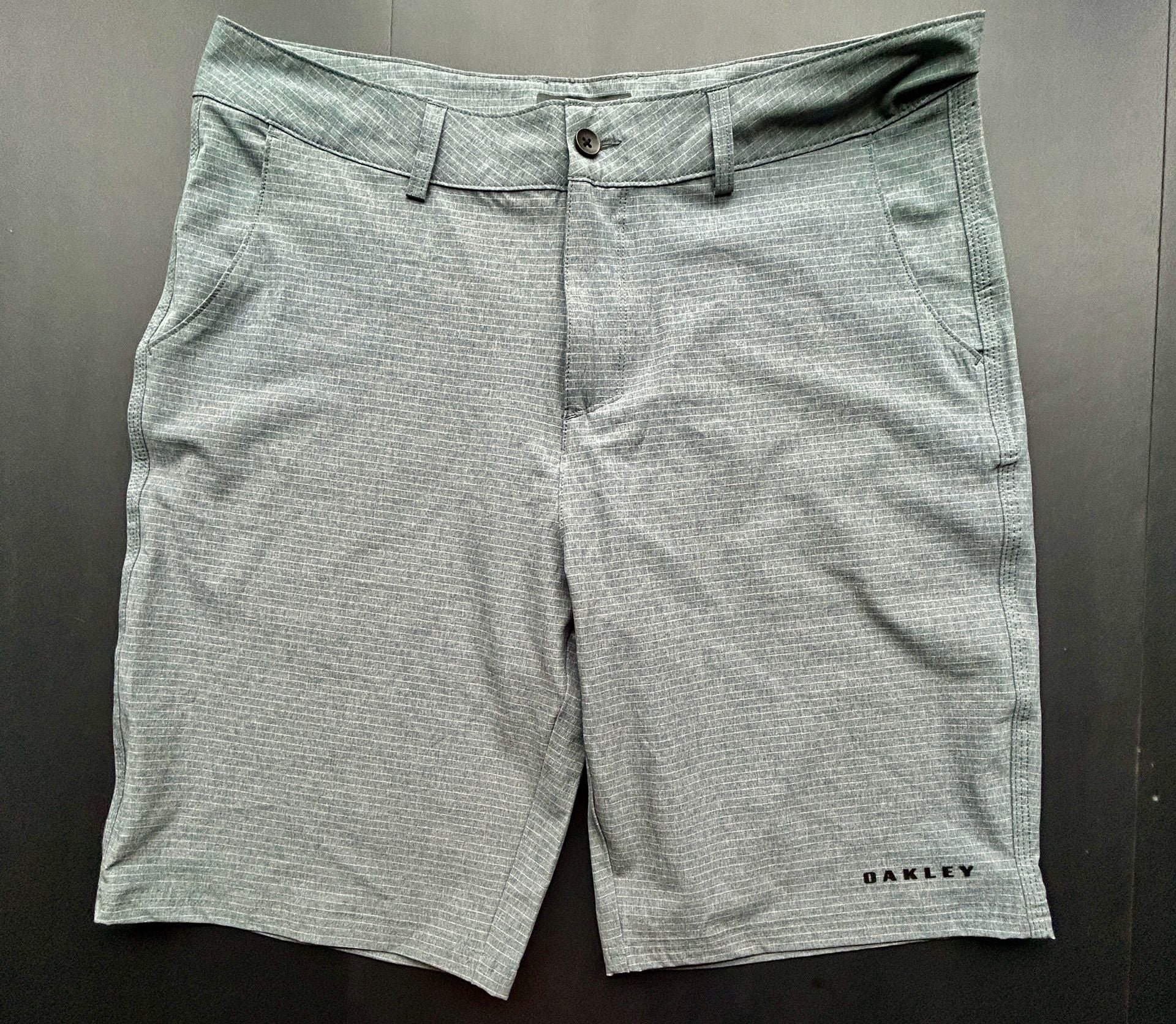 Oakley Hydrolix Performance Shorts Size 36 Blue 2