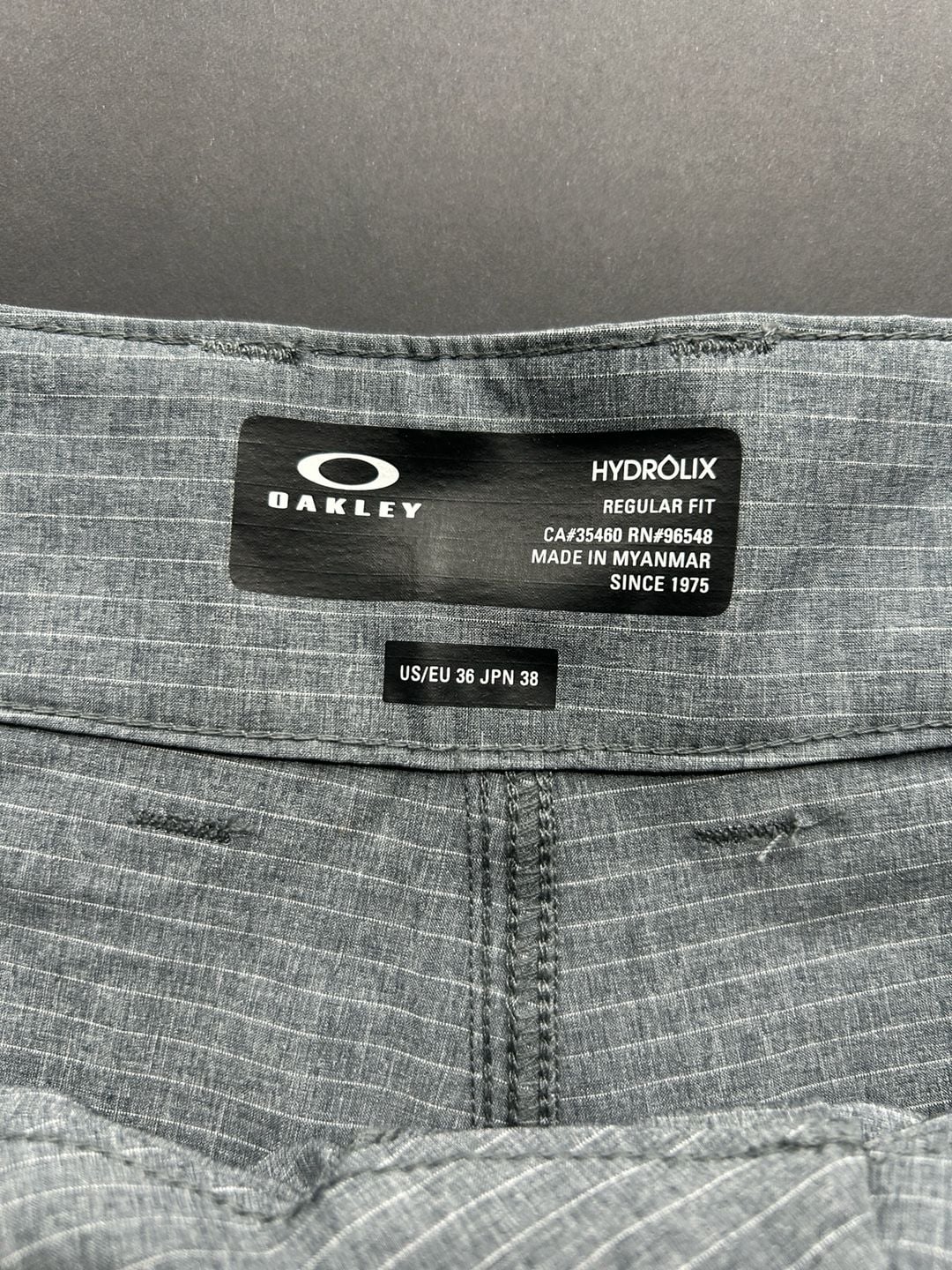 Oakley Hydrolix Performance Shorts Size 36 Blue 4