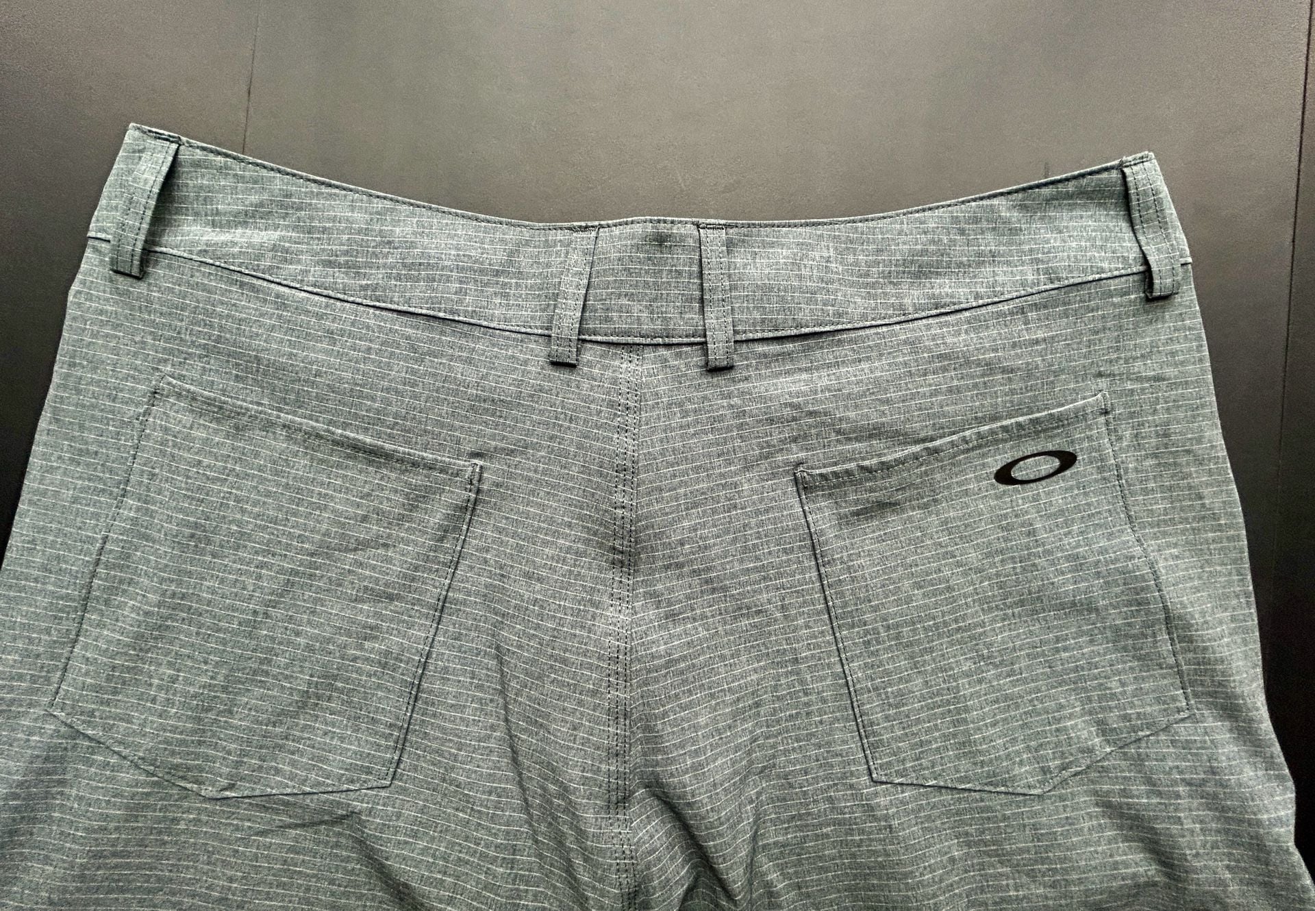 Oakley Hydrolix Performance Shorts Size 36 Blue 10