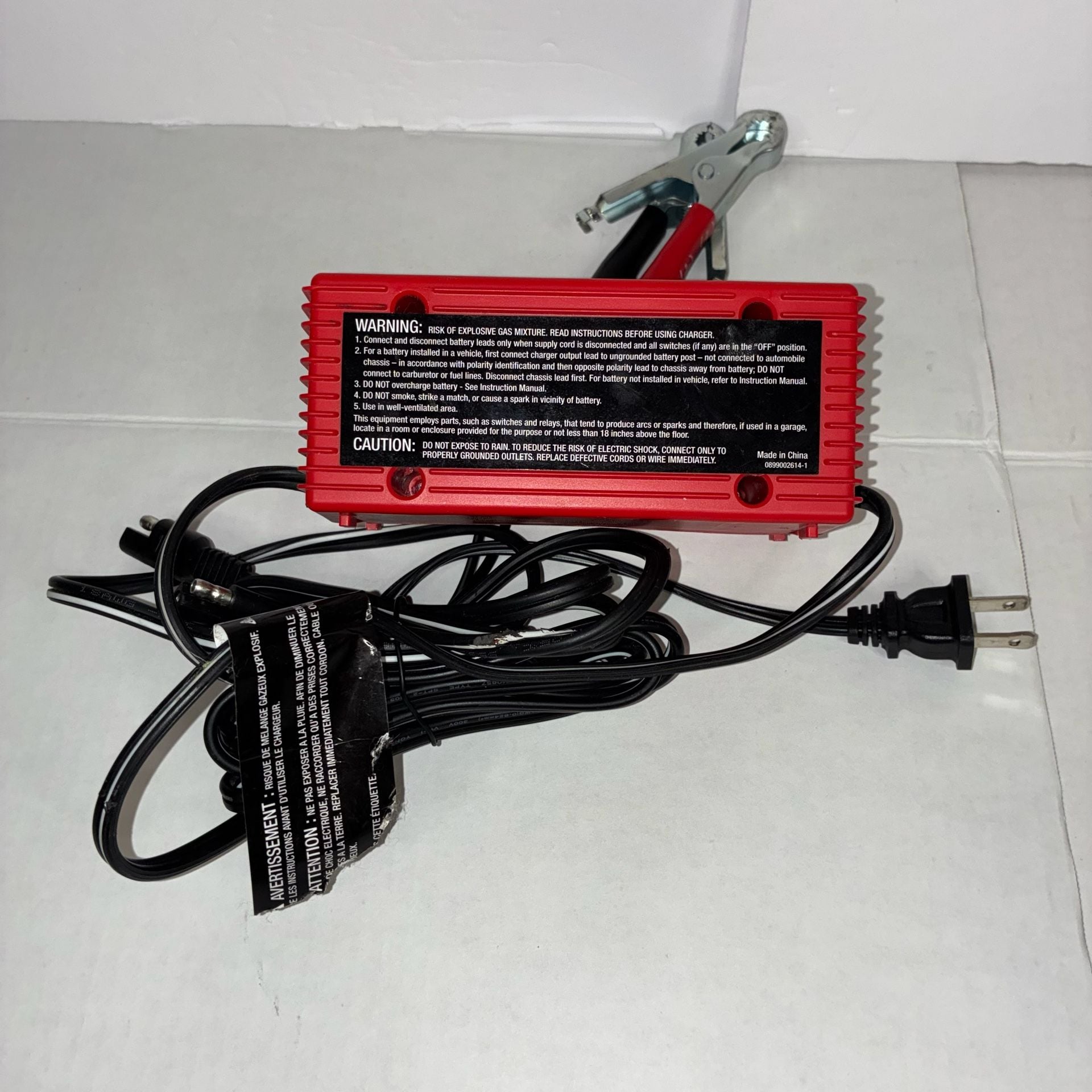 Schumacher SP1296 2A 6V/12V Battery Charger And Maintainer 2