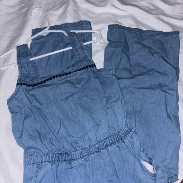 Cat & Jack Chambray Jumpsuit Size 5 (6/6X) Blue Denim