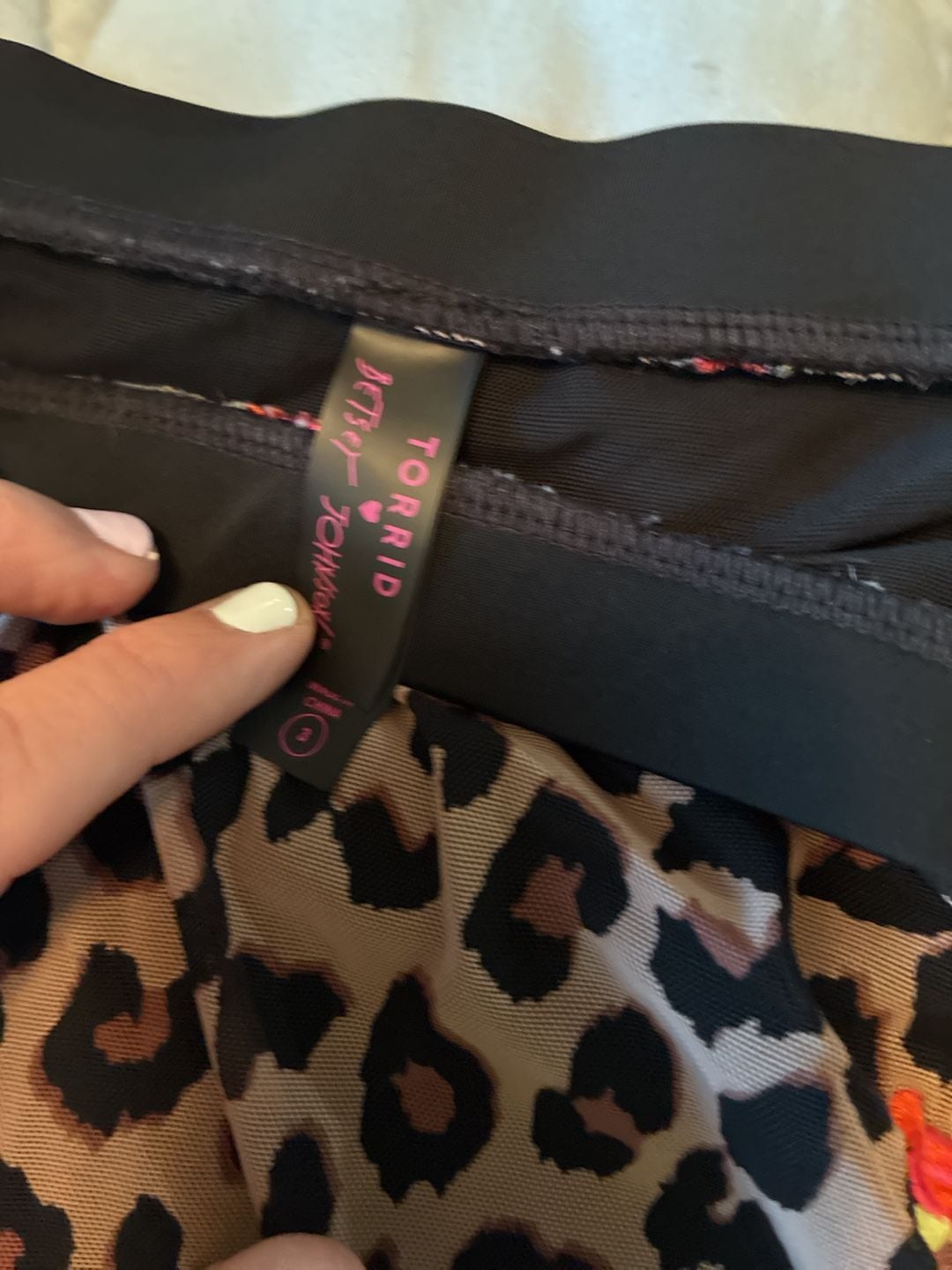 Torrid Betsey Johnson Leopard Rose Mesh Skirt Size 3X A808 4