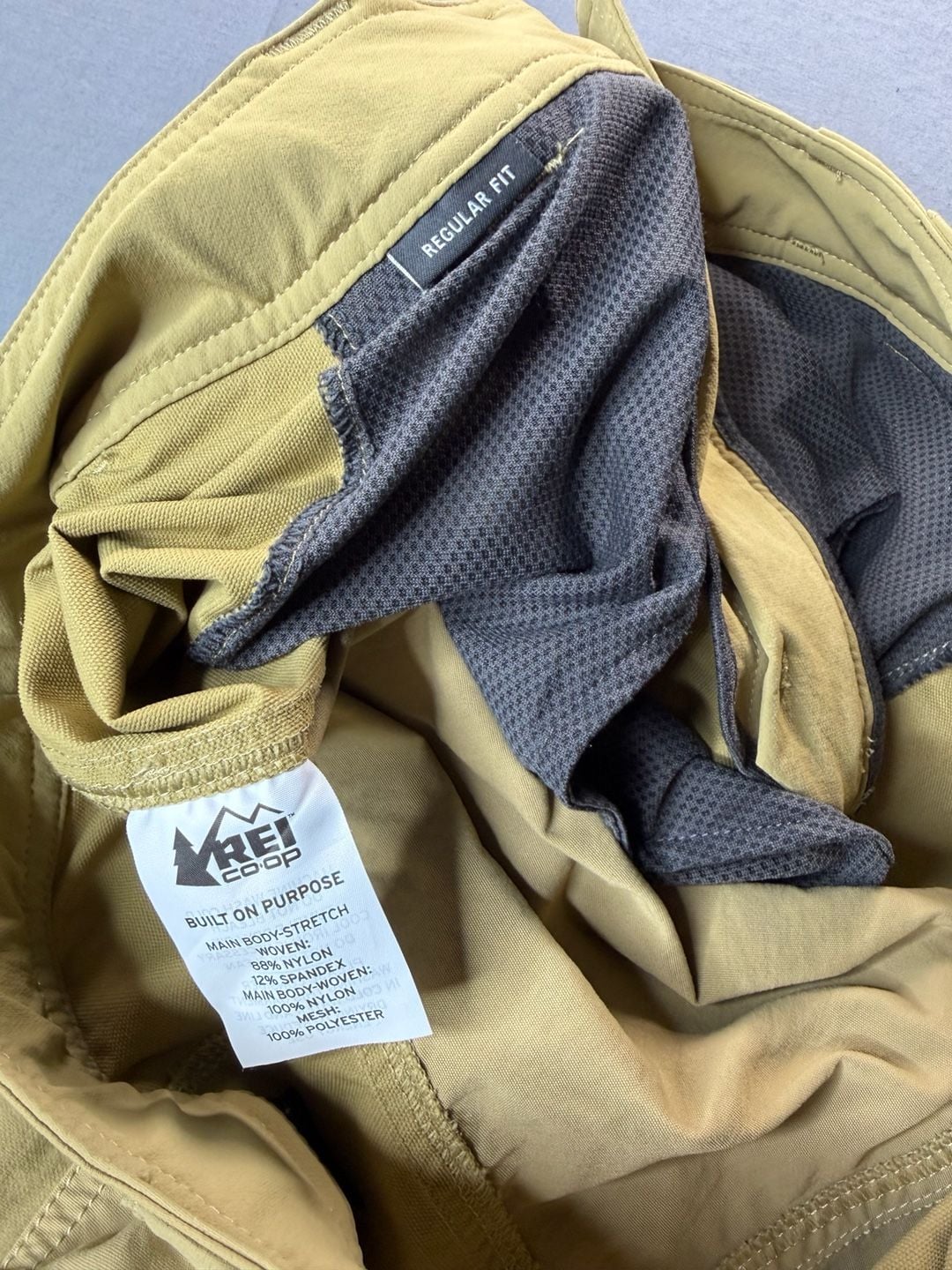 REI Co-op Hiking Pants Mens 36x30 Beige Nylon Stretch Belted Regular Fit Outdoor 7
