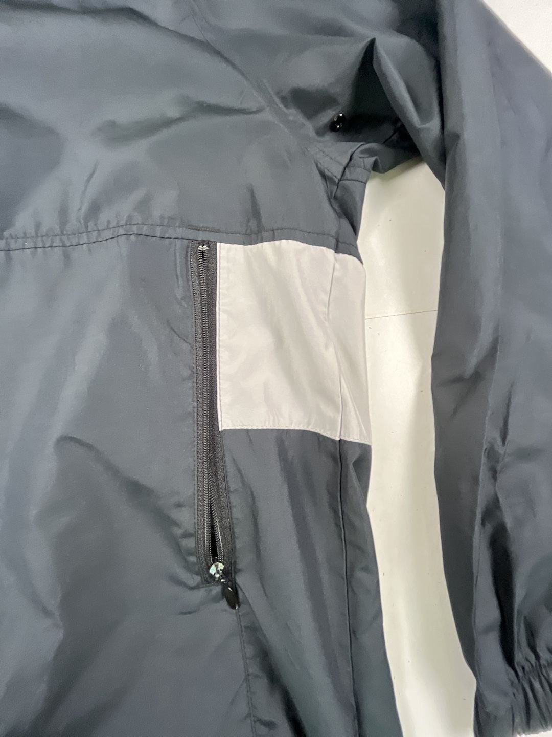 Nike Windbreaker Jacket Size L Black Gray Full Zip Running Y2K 5
