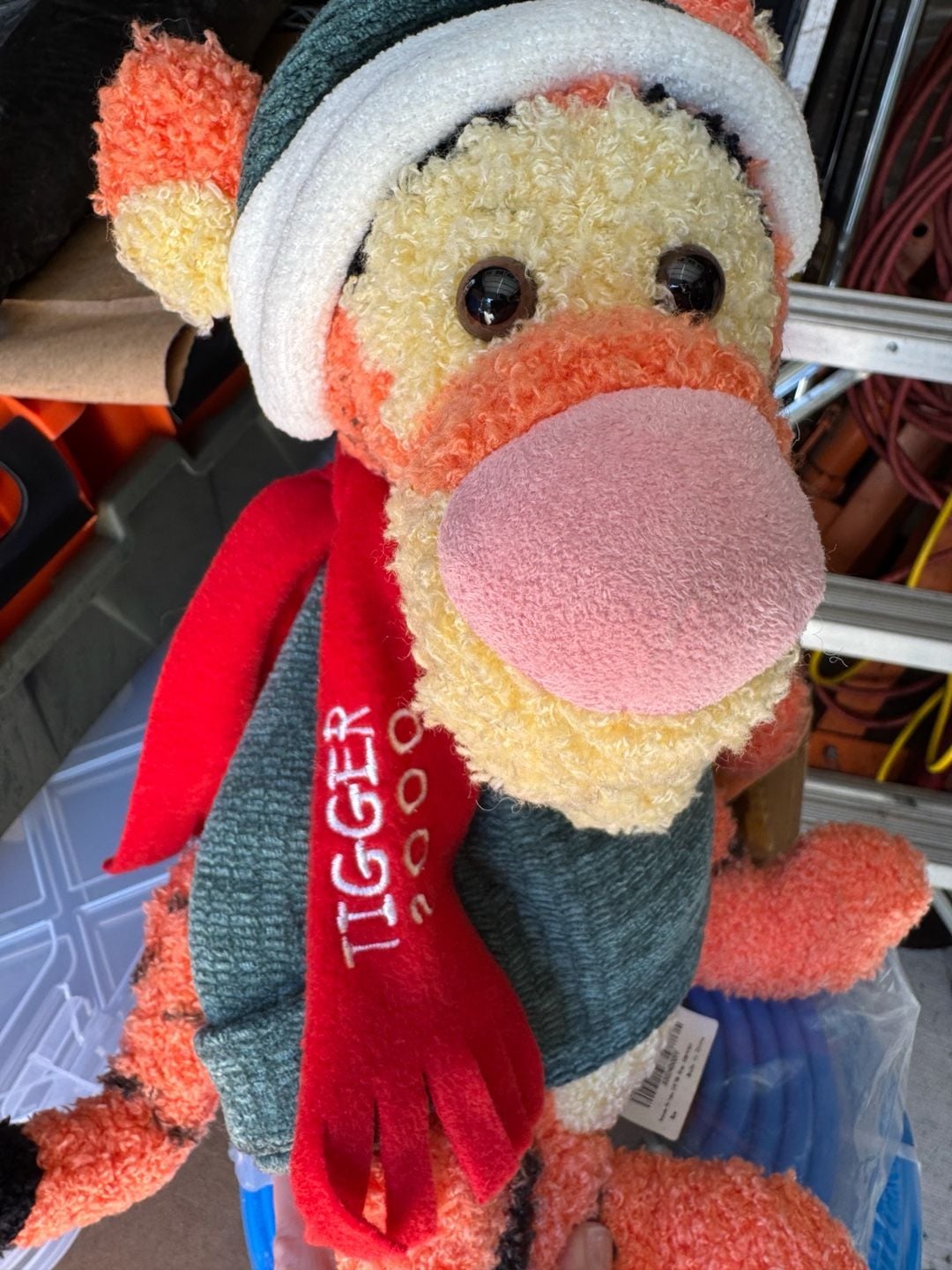 VintageDisney Tigger Plush Toy 2000 Holiday Winter Sweater Scarf Hat 2