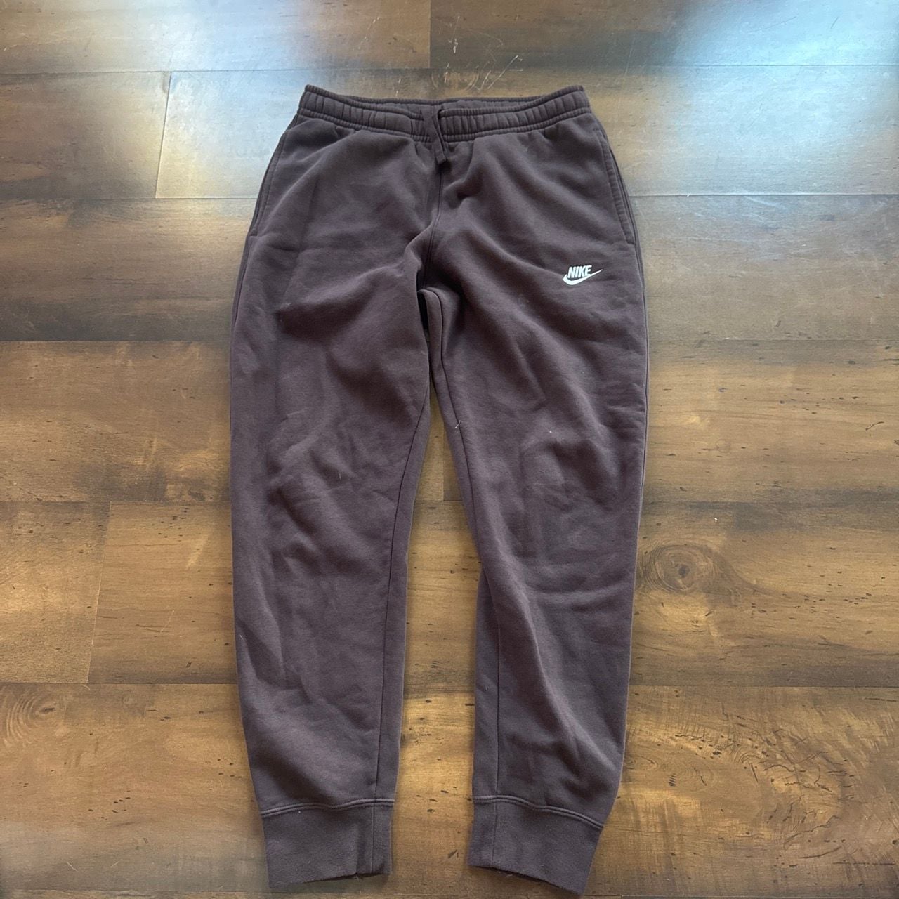 Nike Sportswear Club Fleece Joggers Size M Brown 1