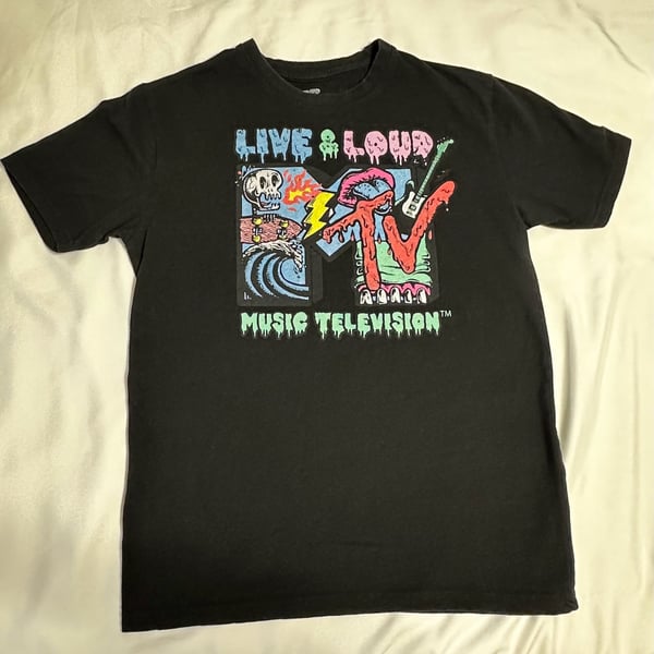 Mtv Music Television Live & Loud Graphic Tee Shirt Size Adult M