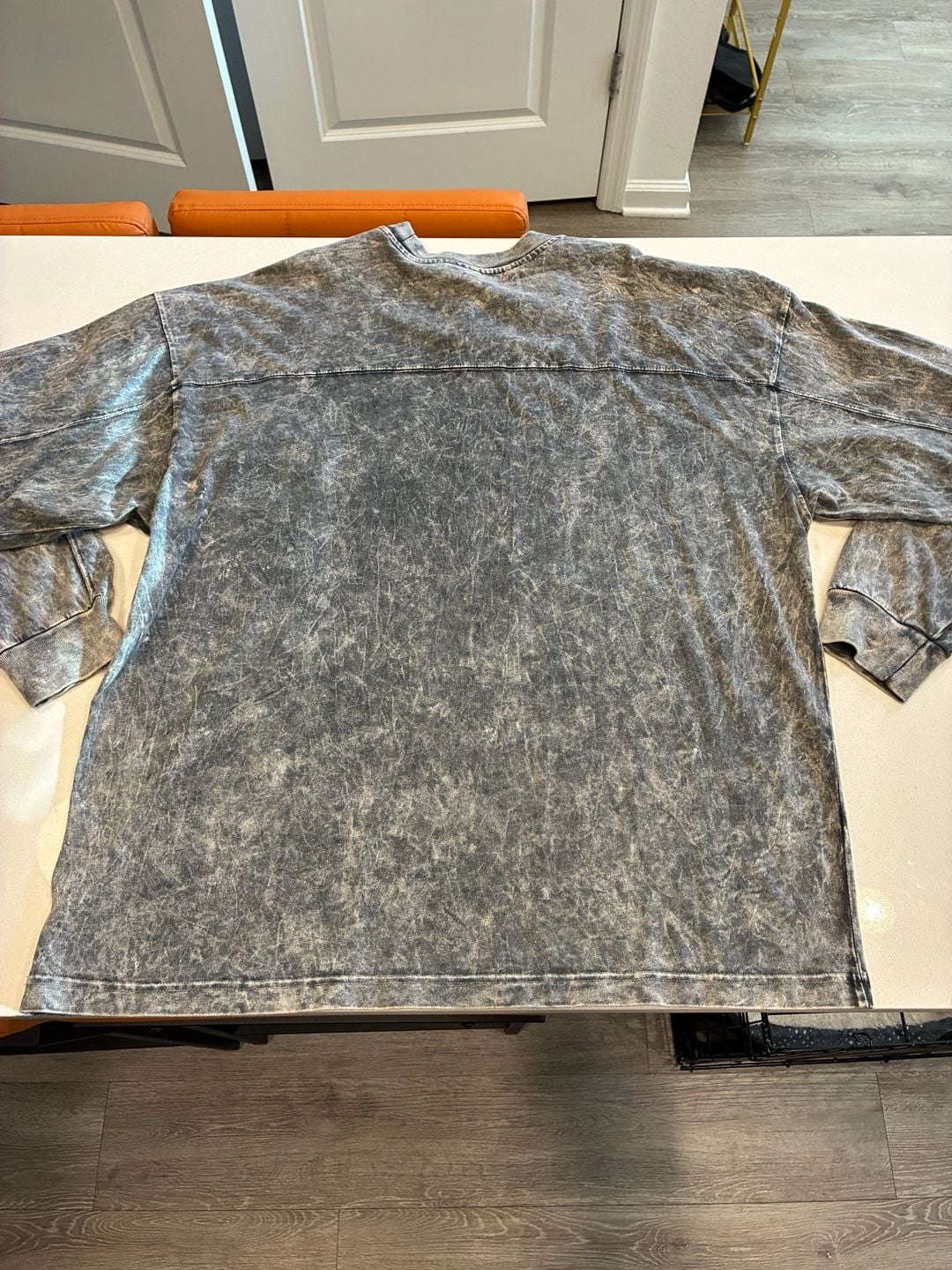 Gymshark Long Sleeve T-Shirt XL Acid Wash Grey 5