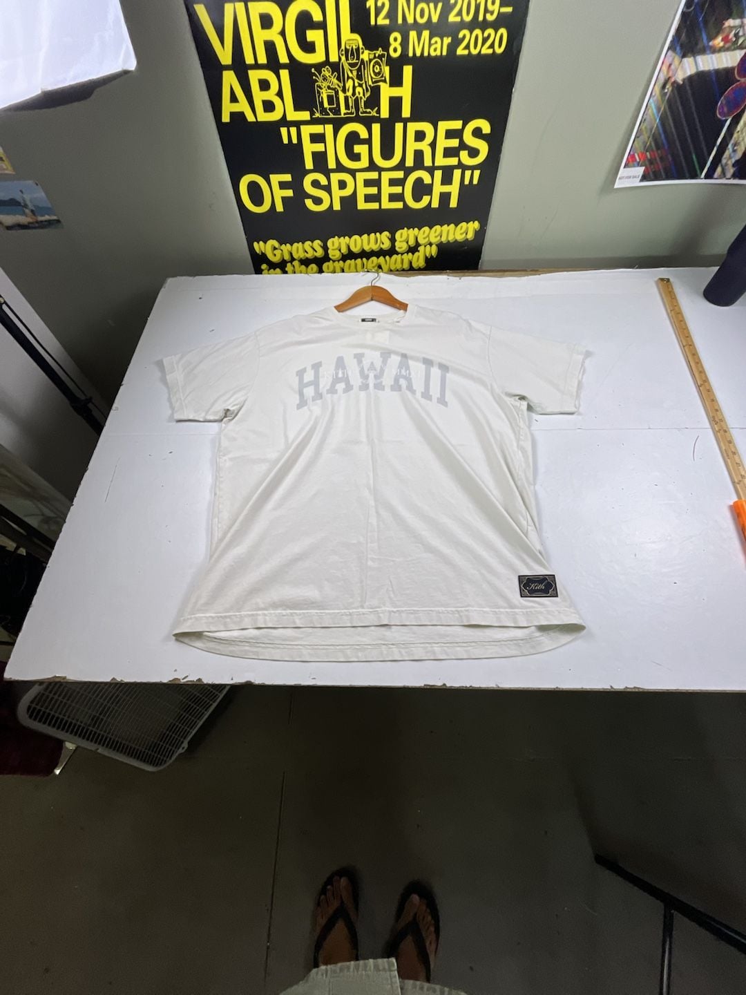 Kith Hawaii T-Shirt XL White Logo Souvenir MMXI 2