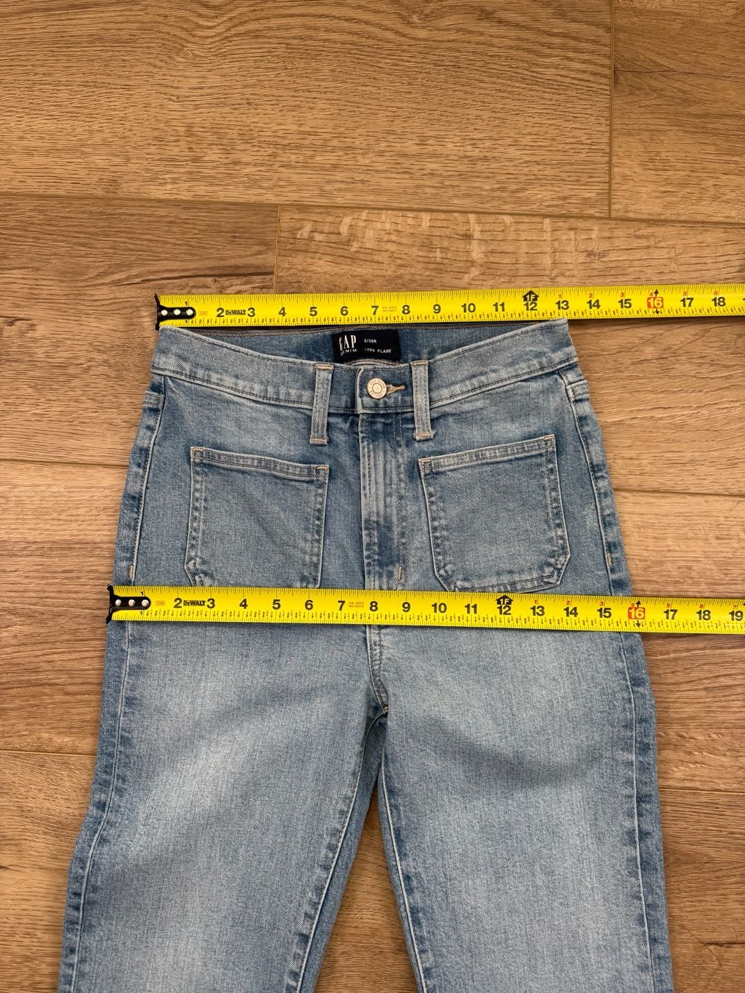 Gap Denim ’70s Flare Jeans 2/26R Light Wash High Rise Patch Pockets 8
