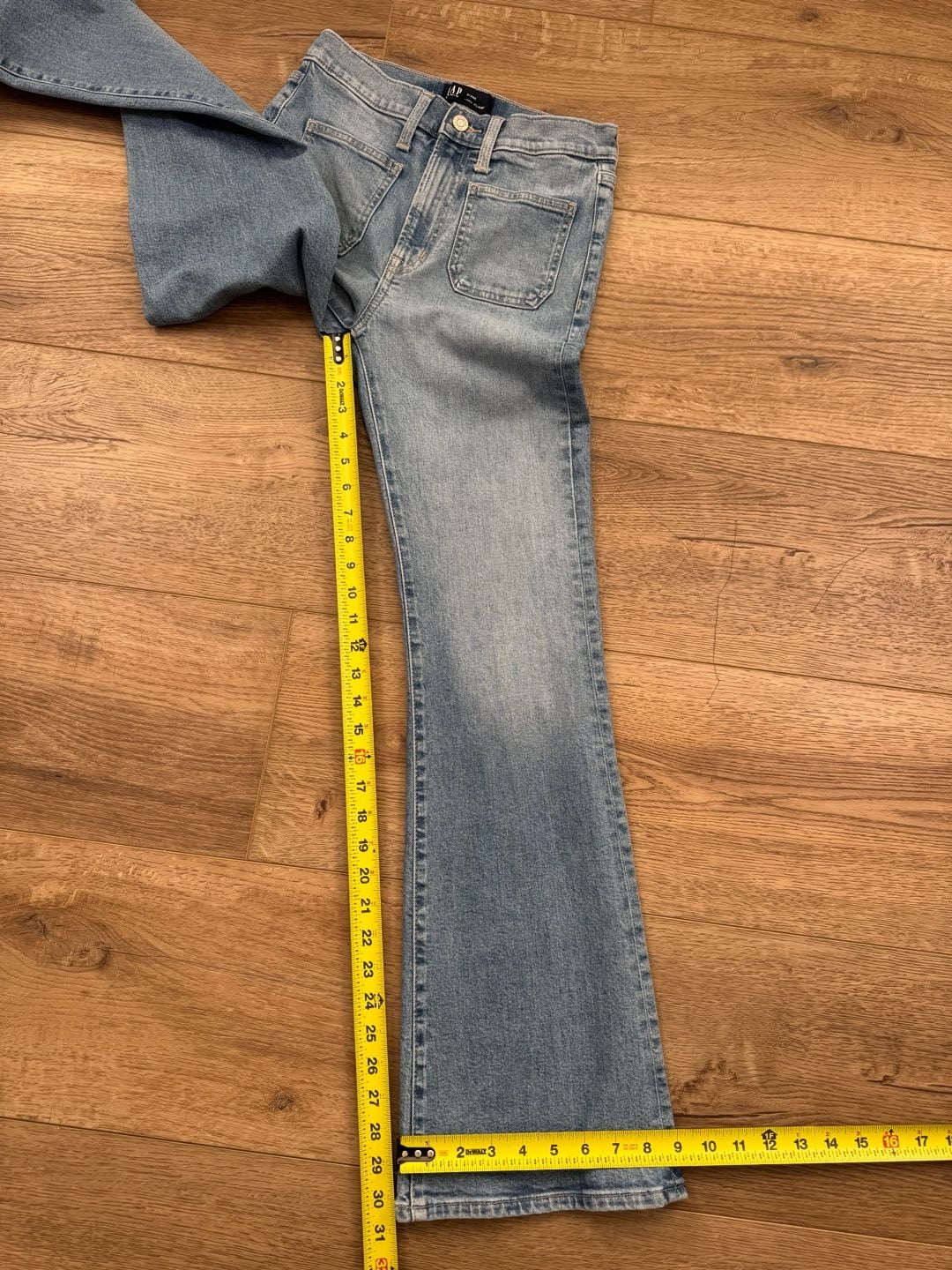 Gap Denim ’70s Flare Jeans 2/26R Light Wash High Rise Patch Pockets 9