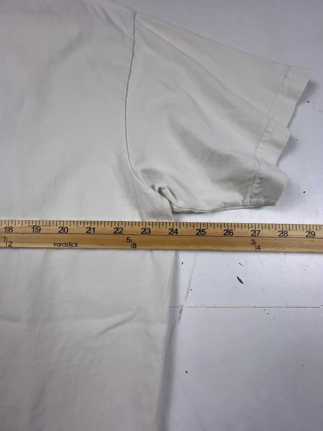 Kith Hawaii T-Shirt XL White Logo Souvenir MMXI 7