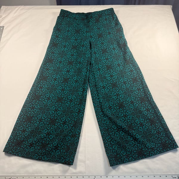 New York & Company Palazzo Pants Size S Green Black Floral Print Stretch