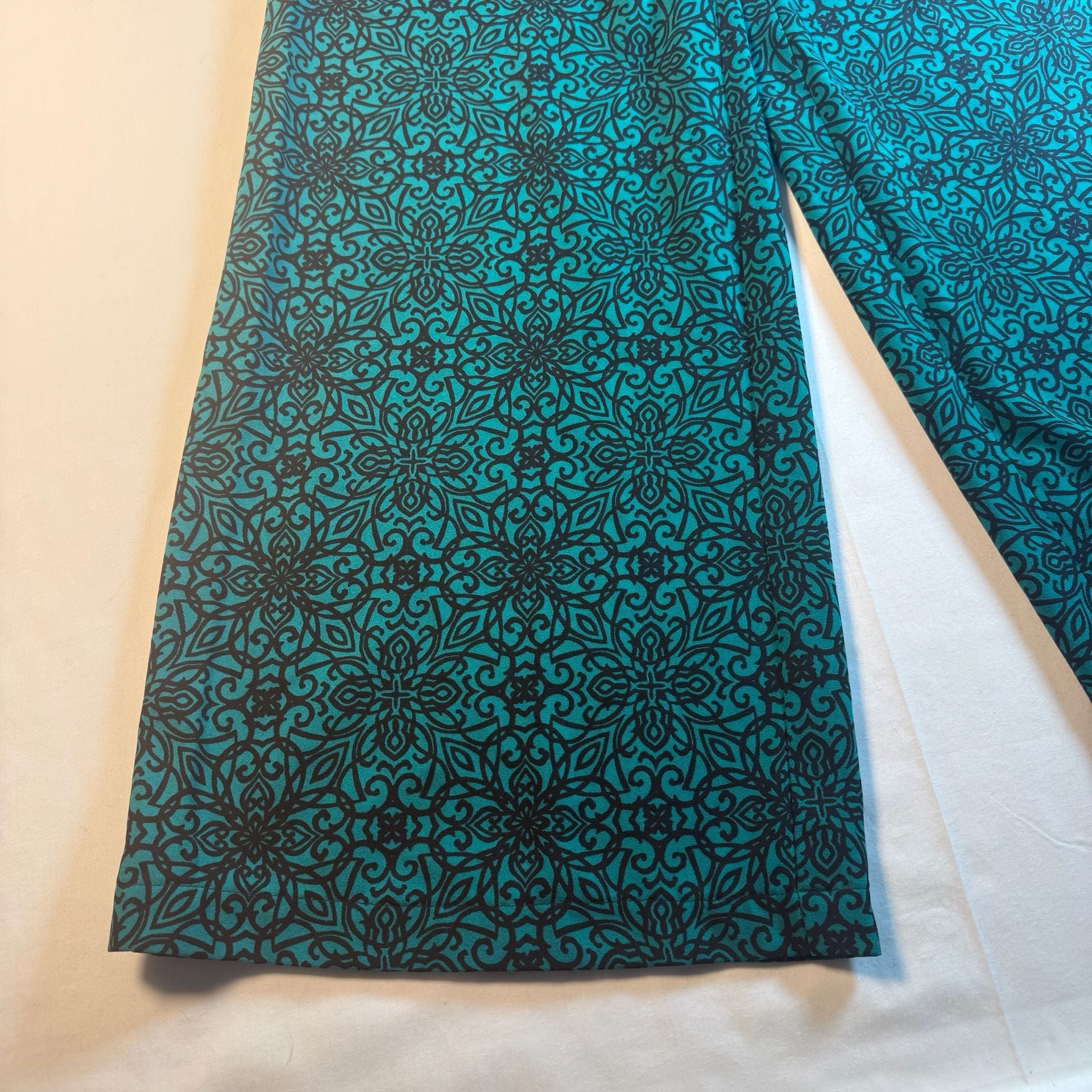 New York & Company Palazzo Pants Size S Green Black Floral Print Stretch 3