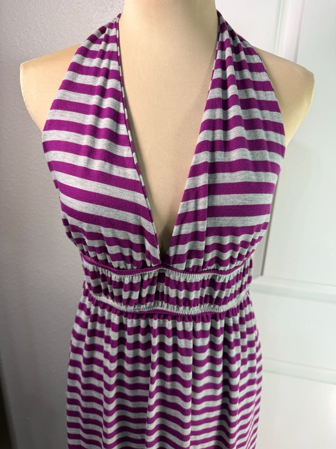 Seven7 Halter Maxi Dress Size S Purple Stripe V-Neck 6