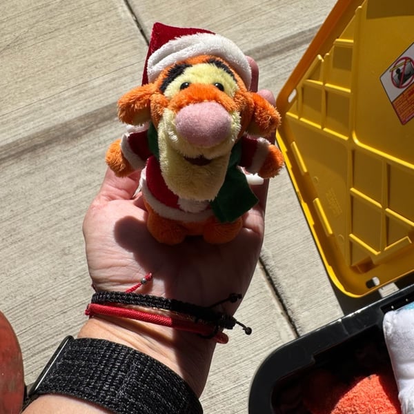 Vintage Disney Tigger Christmas Santa Wind Up Plush Toy