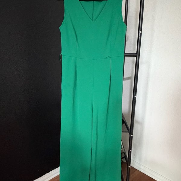 Calvin Klein V-Neck Wide Leg Jumpsuit Size 10 Green Sleeveless