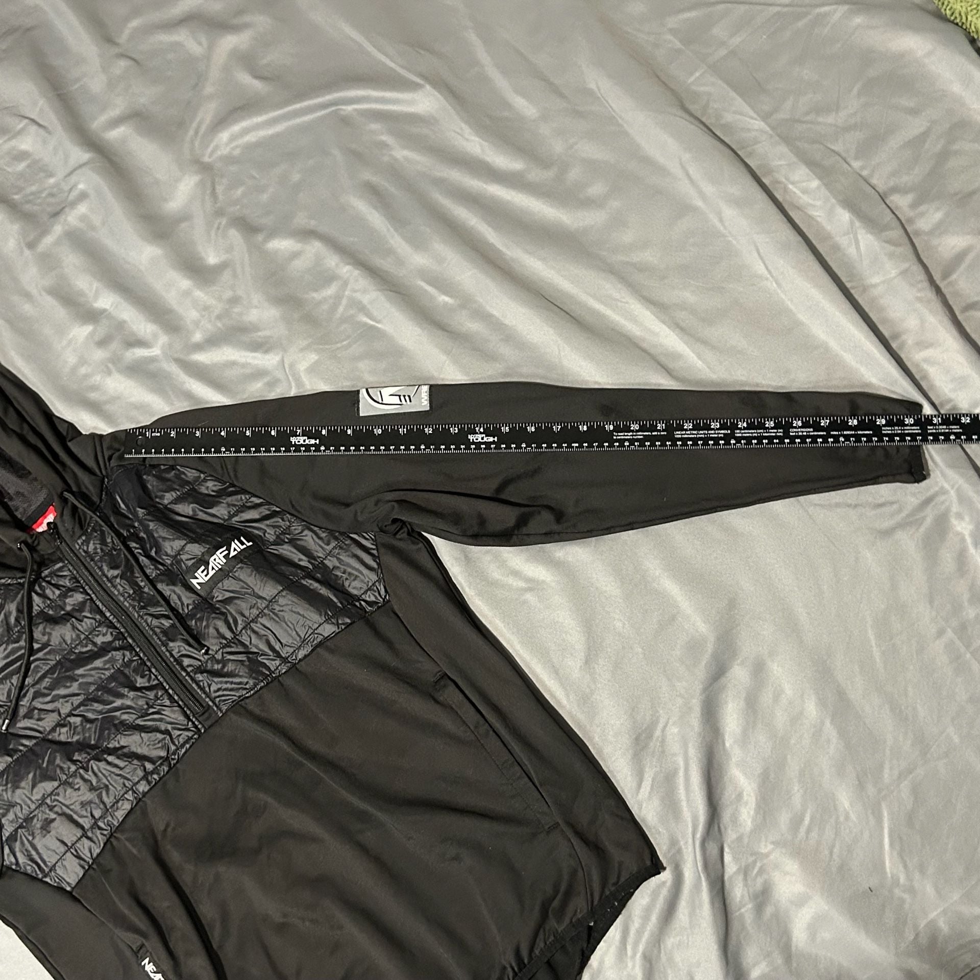 Nearfall Hoodie Size M Black Puffer Quilted 1/4 Zip Pullover 8