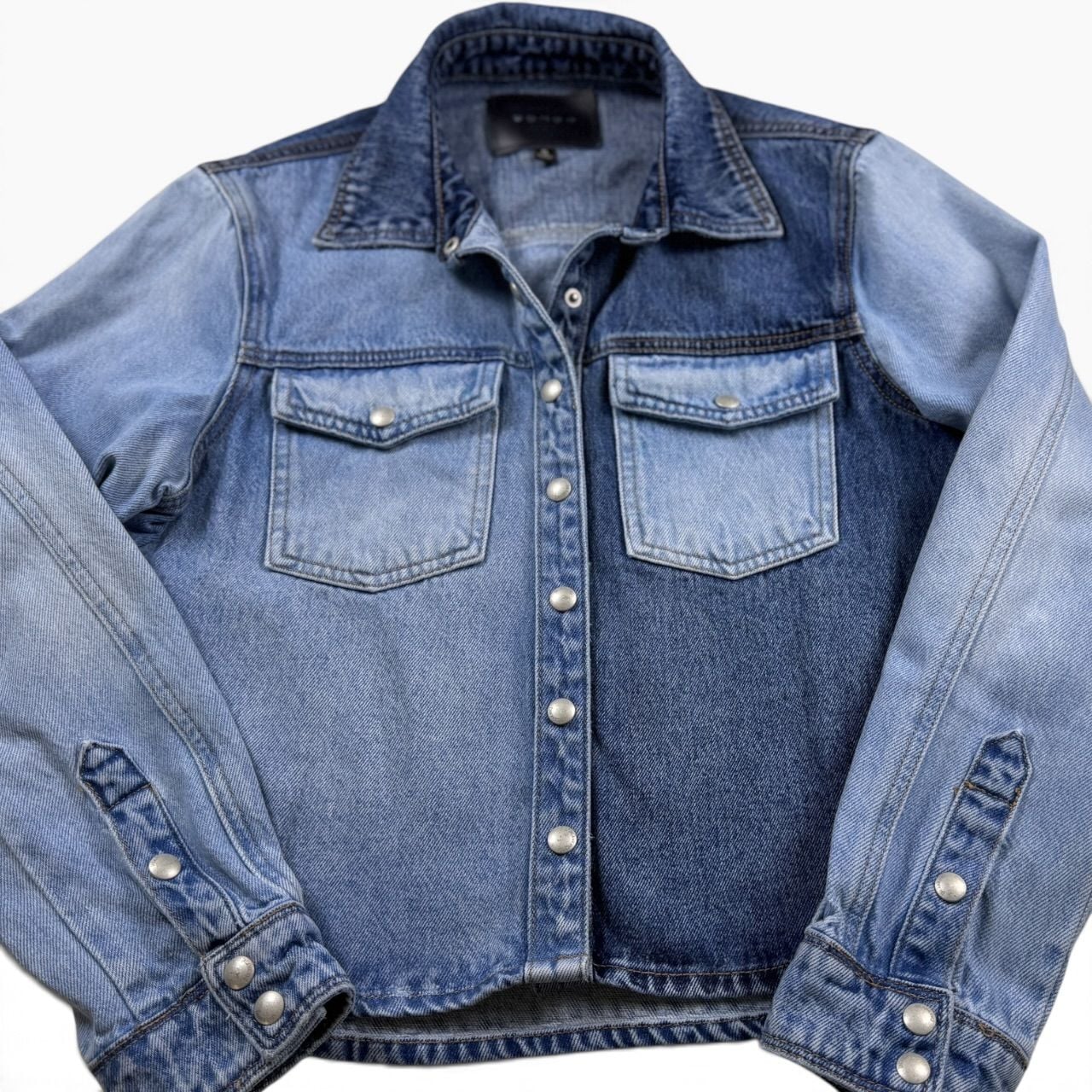 Product thumbnail 3