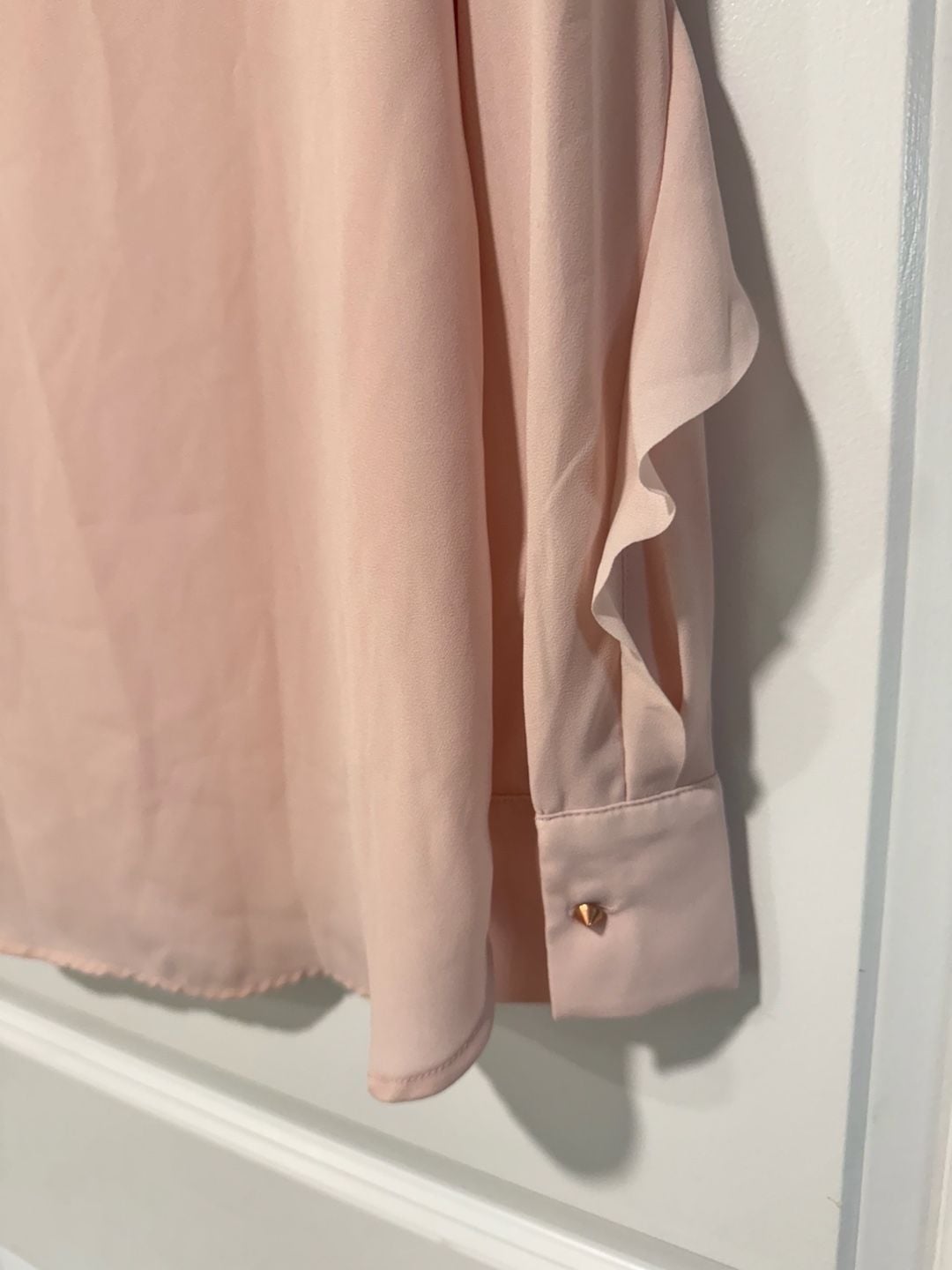 Banana Republic Pink Ruffle Blouse Romantic Coquette Workwear Petite XS 4