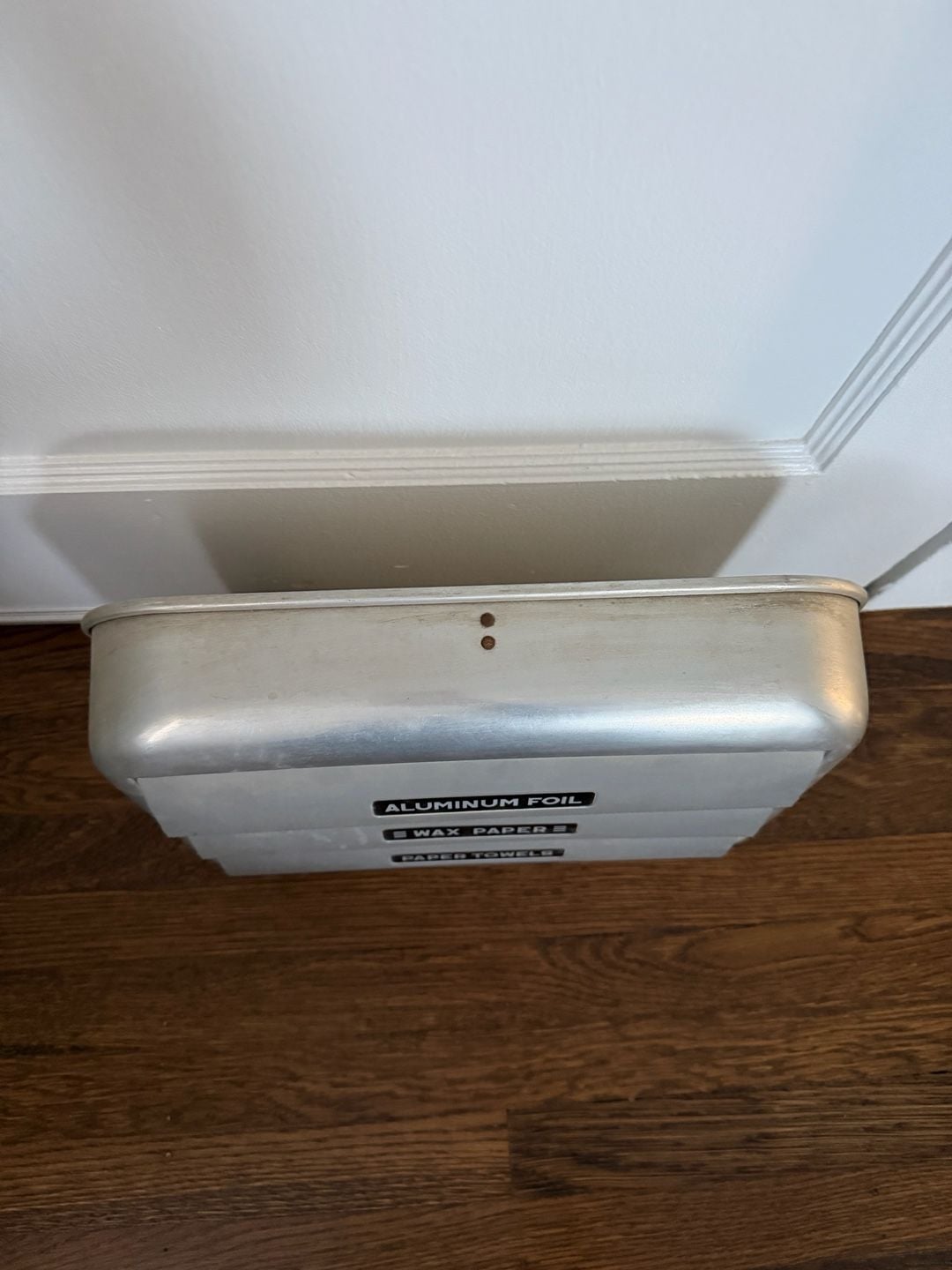 Vintage 1950s 1960s Aluminum Kitchen Wrap Paper Towel Dispenser Wall Mount Silver 4