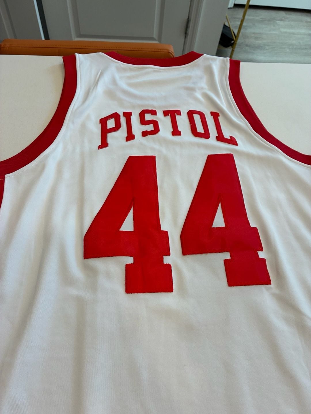 Mitchell & Ness Atlanta Hawks 1973-74 Pistol Pete Maravich Jersey Size 56 4