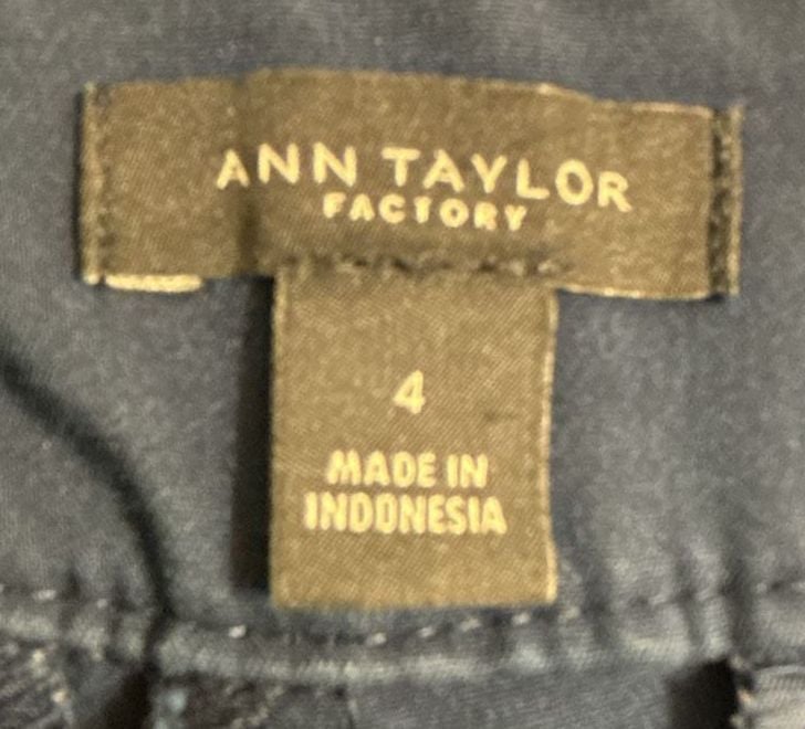 Ann Taylor Factory Pants Size 4 Navy Blue Ankle Work Trousers Button Hem 6