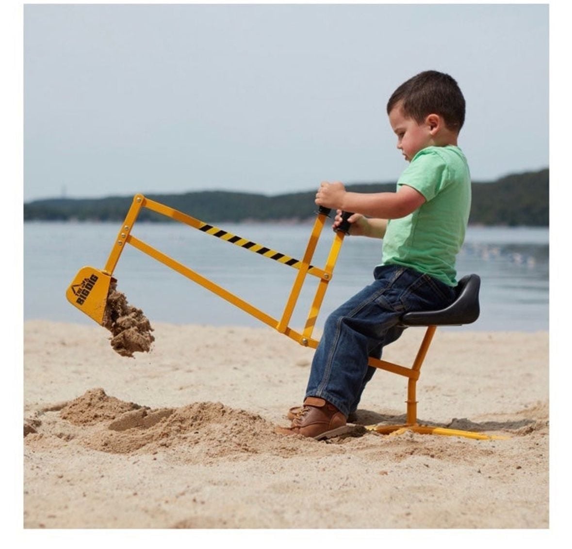 The Big Dig Sandbox Digger Excavator Crane Toy With Base 2