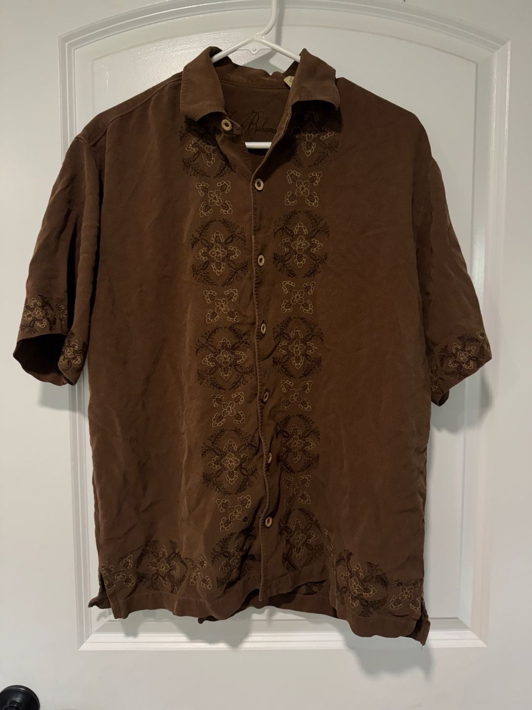 Tommy Bahama 100% Silk Brown Embroidered Button Up Y2K Resort Shirt Men’s M 2