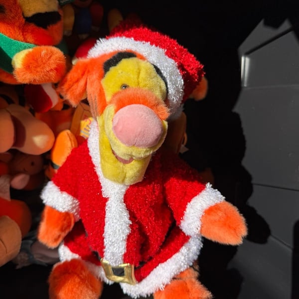 Vintage Disney Store Holiday Tigger 12 Inch Santa Suit Plush