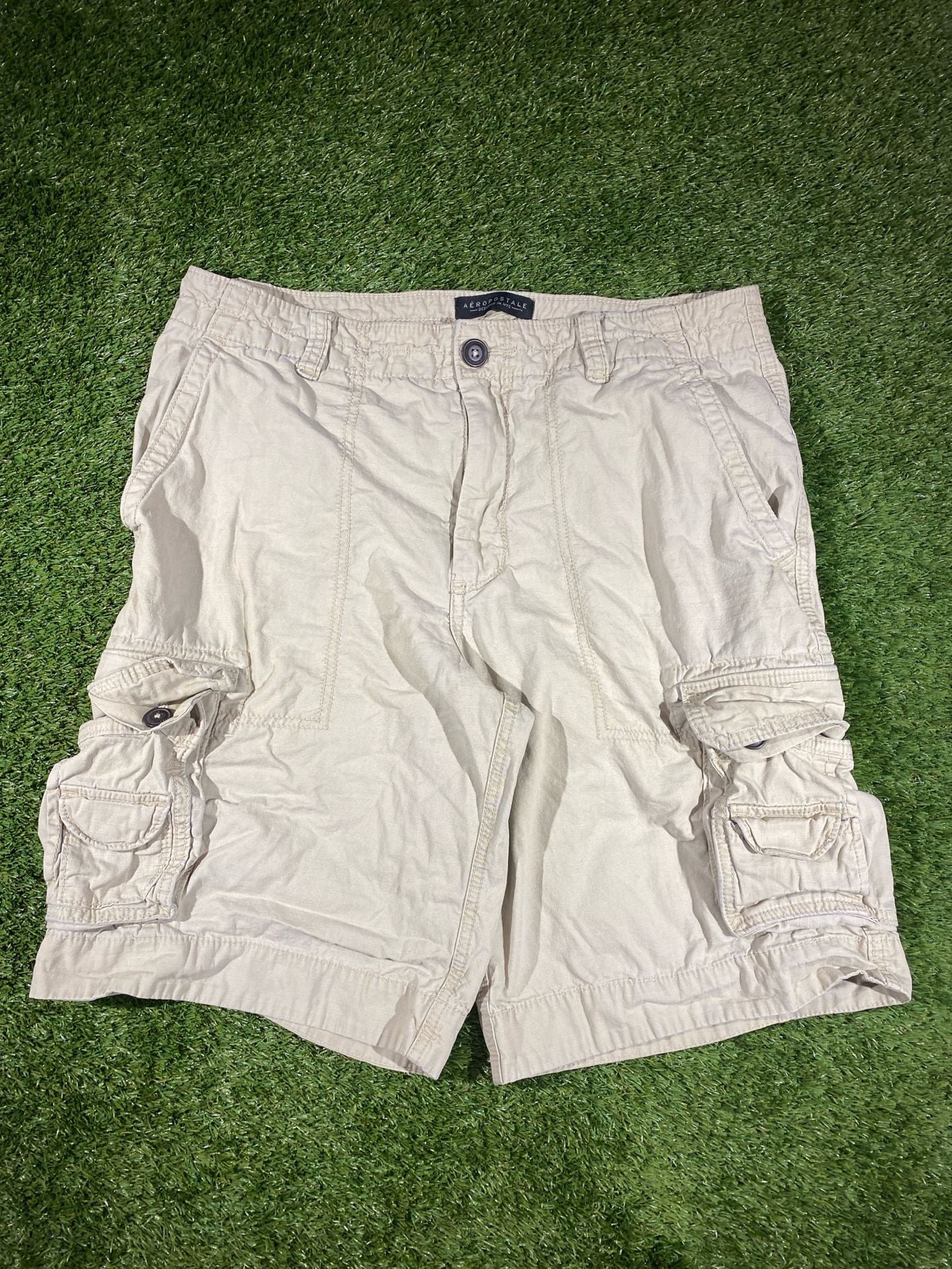 Aeropostale Cargo Shorts Size 34 Beige Cotton Utility Pockets 2