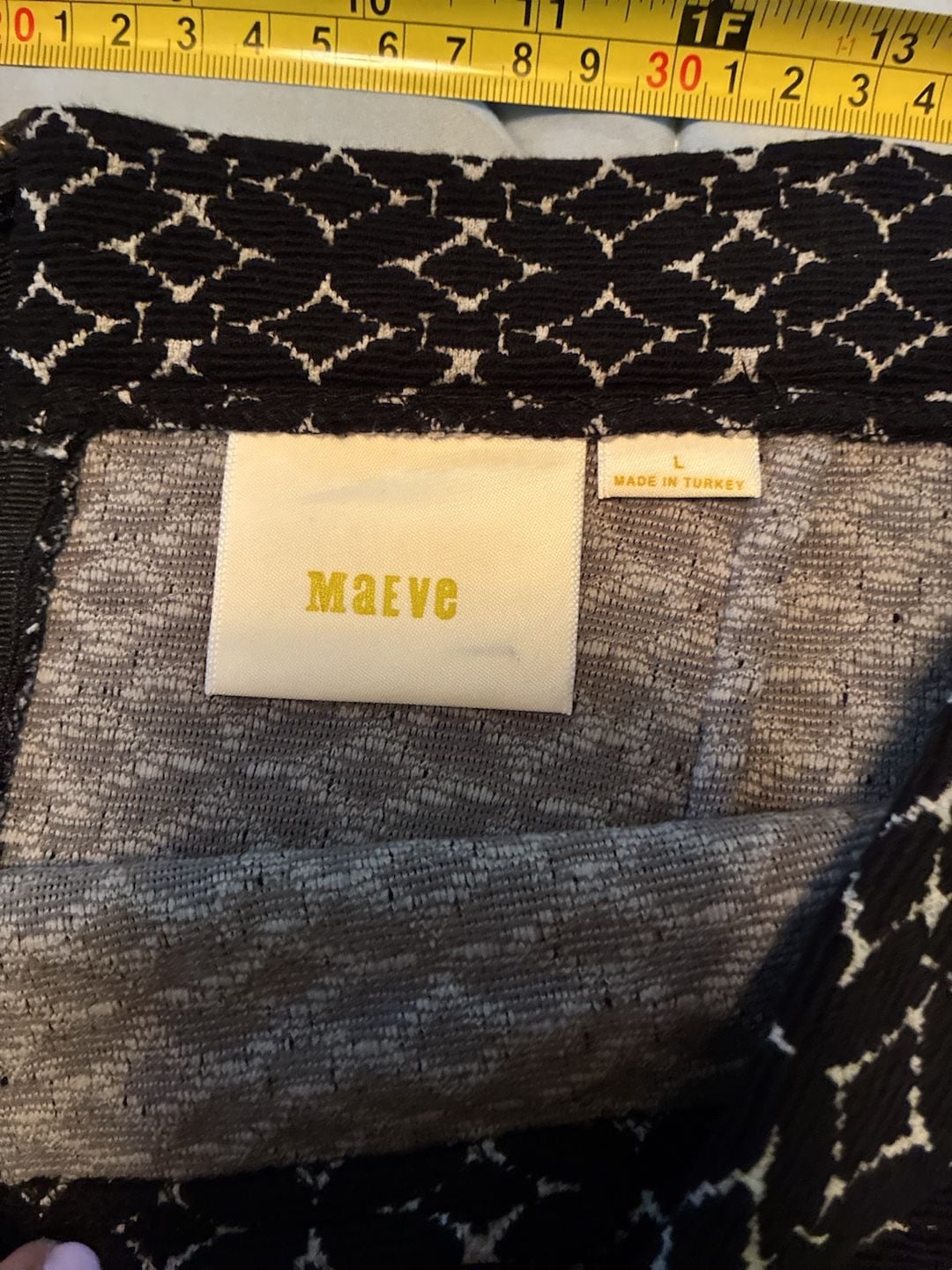 Maeve Pencil Skirt Size L Black Diamond Geometric Knit A810 3