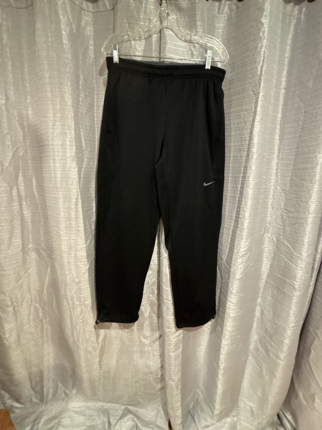 Nike Therma-Fit Athletic Pants Size M Black 2