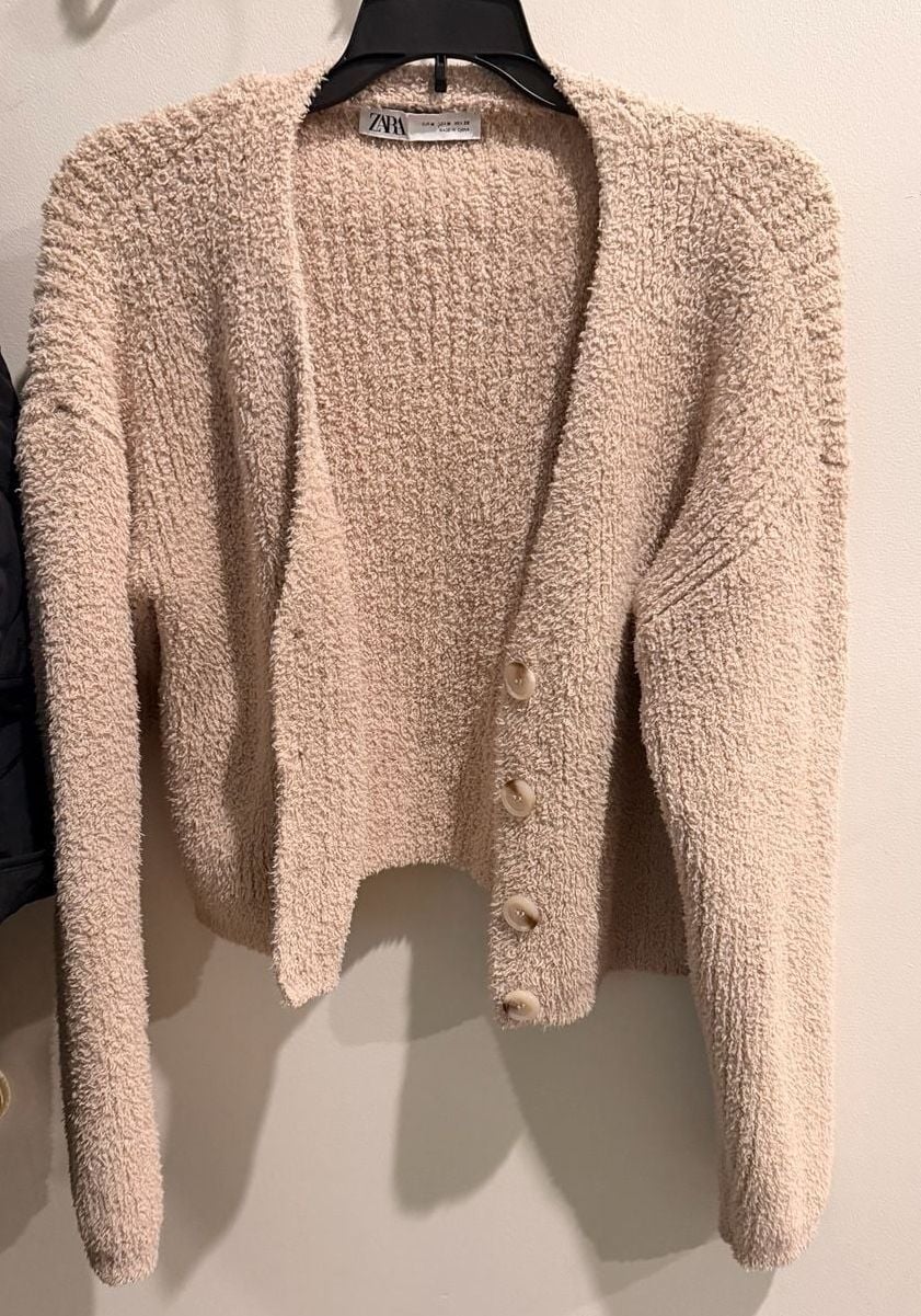 Zara Cardigan Size M Beige Boucle Knit Cropped Sweater 4