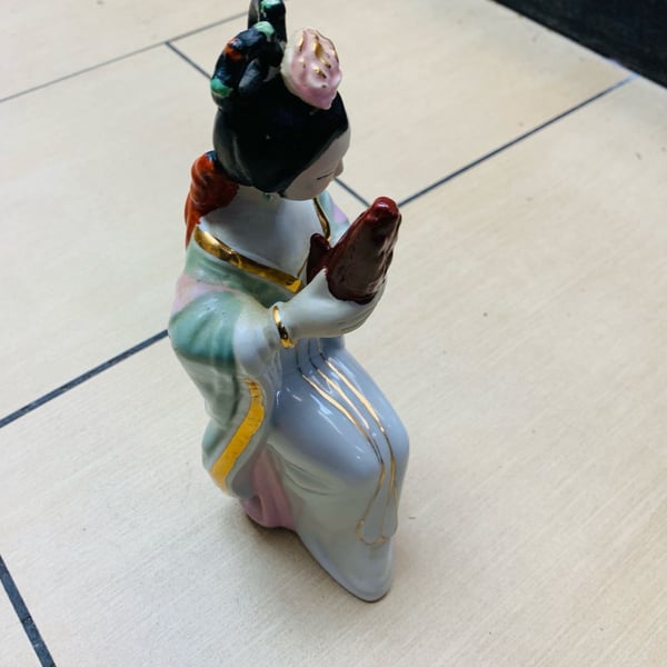 Vintage Porcelain Chinese Court Lady Figurine Hand Painted Kimono
