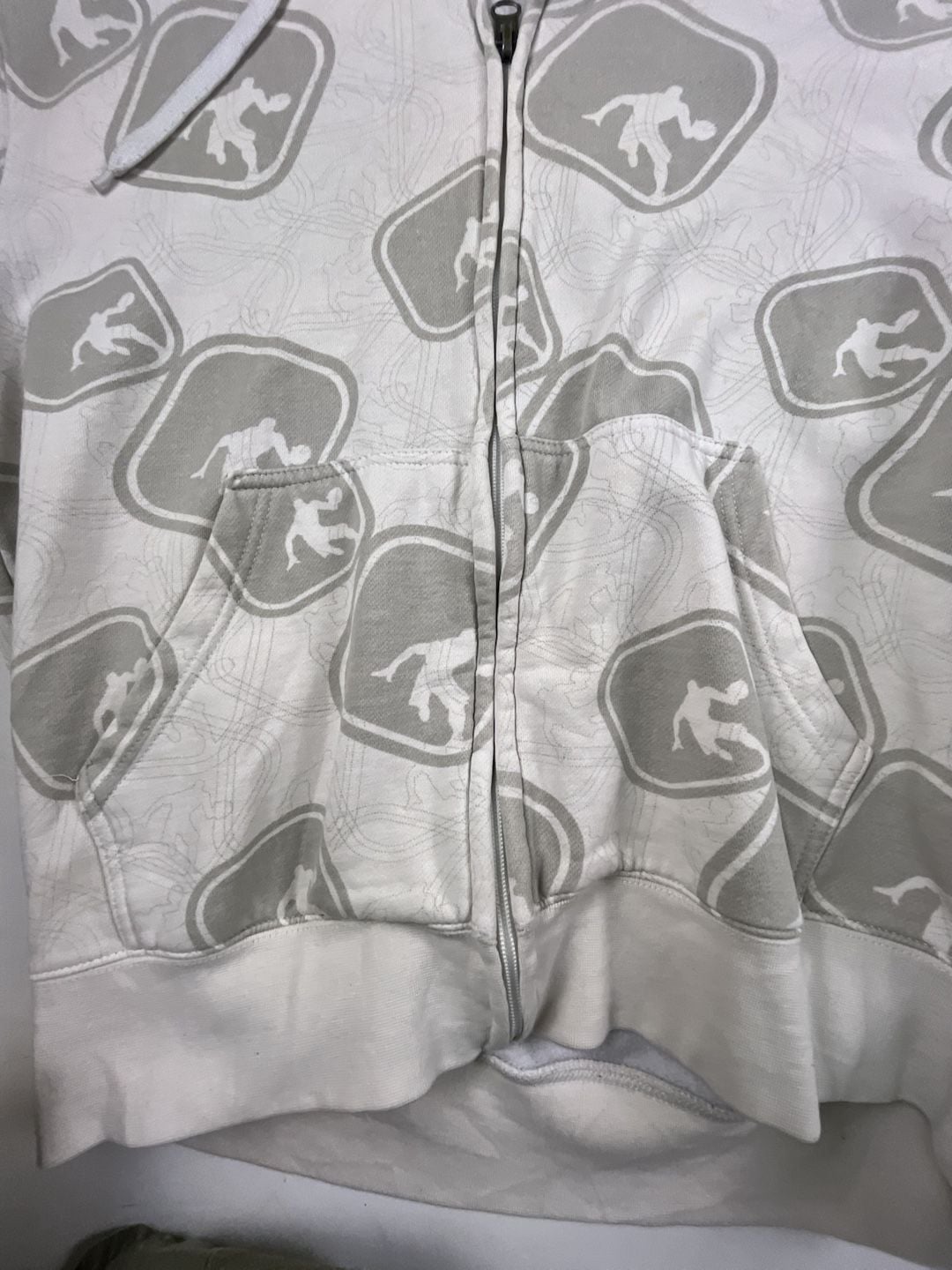 And1 Full Zip Hoodie Size L White Gray AOP Basketball Y2K Vintage OF 5