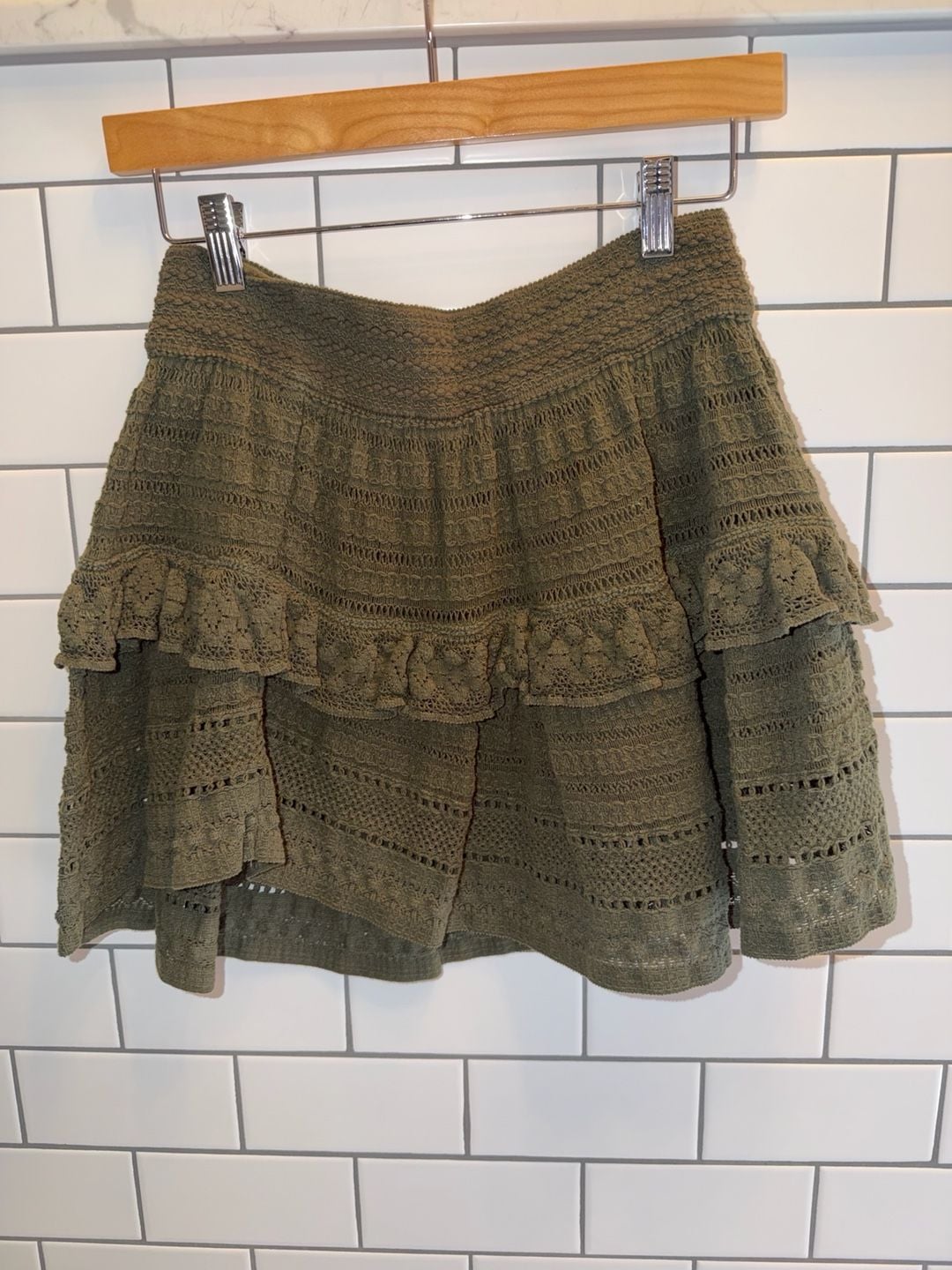 ๐ Free People Olive Crochet Lace Tiered Mini Skirt | Size Small | Boho Festival Skirt ๐ 3