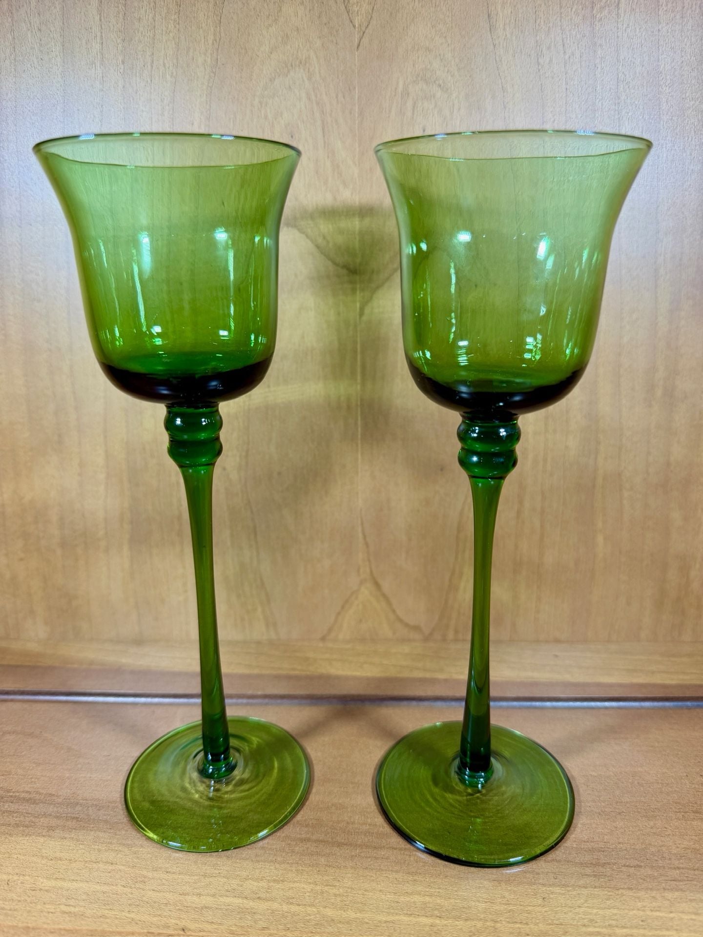 PartyLite Radiant Glow Stemmed Votive Holder Green Glass Pair 2