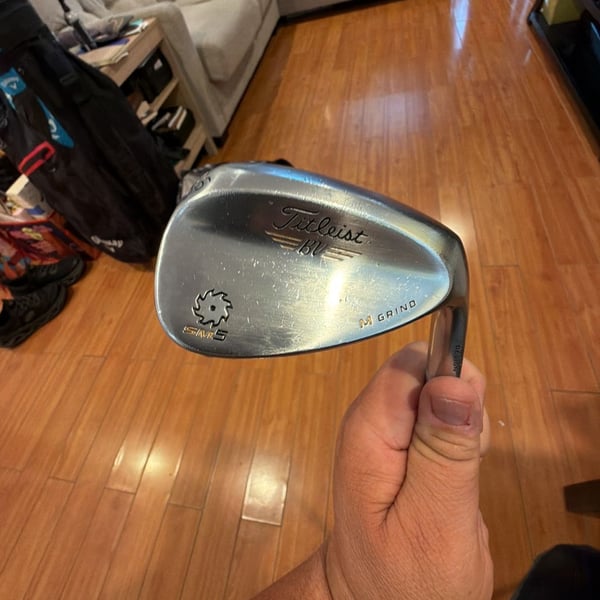 Titleist Vokey SM5 M Grind Wedge 56-10 Chrome Golf Club