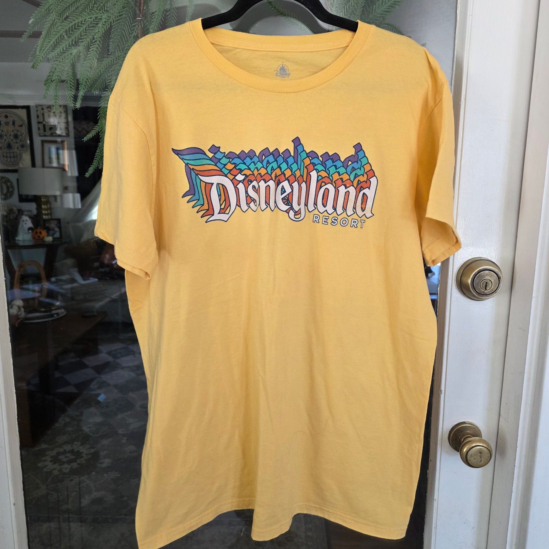 Disney Parks Disneyland Resort Rainbow Logo Graphic T-Shirt XL Yellow 2